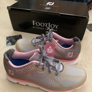 Women’s Brand New Golfing Shoes